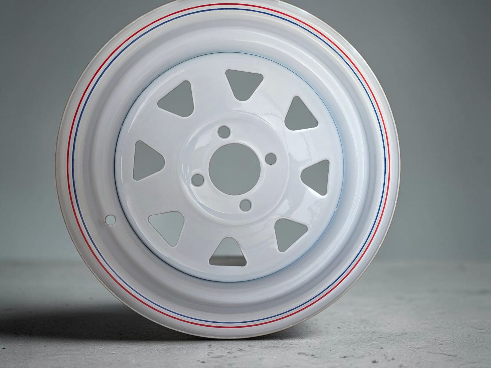 Llanta 13 4x100 modelo americano